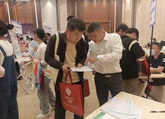 说明: c:\users\黄庆斌\documents\tencent files\1053962824\image\group2\nb\`@\nb`@6rkg}x1i(co3s754hcm.jpg